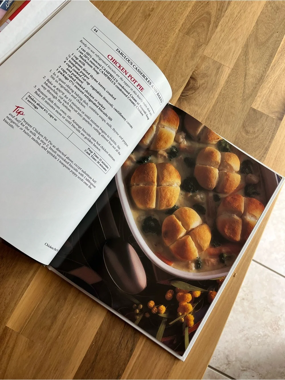 Vintage 1992 Campbell's Fabulous One-Dish Recipes Hardcover Cookbook